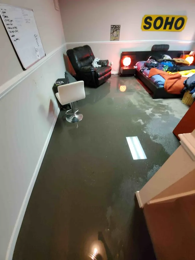 Water Damage Restoration services in Fresno, CA